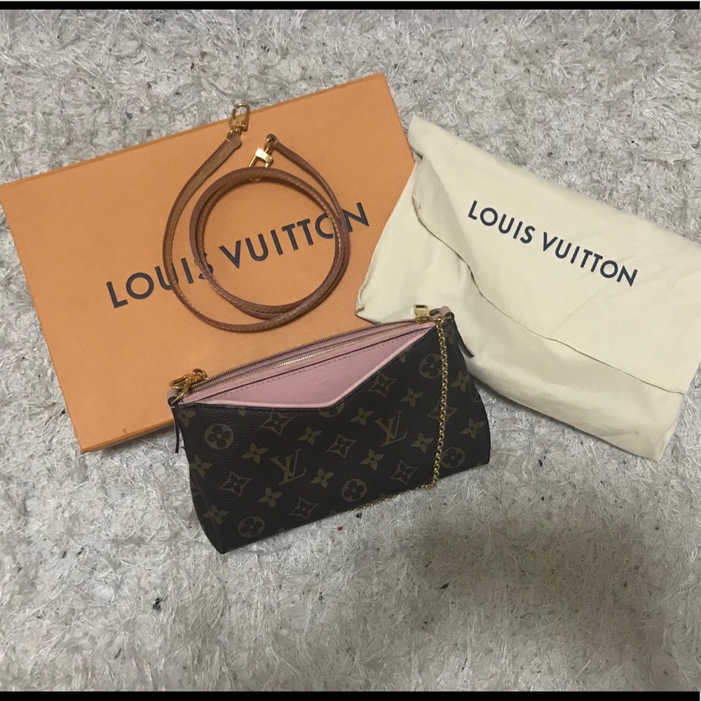 Louis Vuitton Pallas Clutch